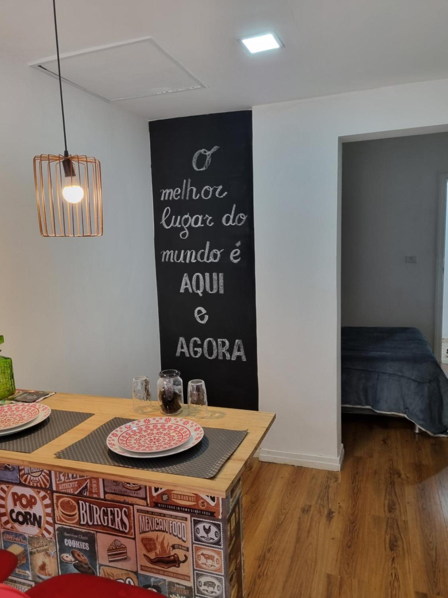 Tropicalia Apartment